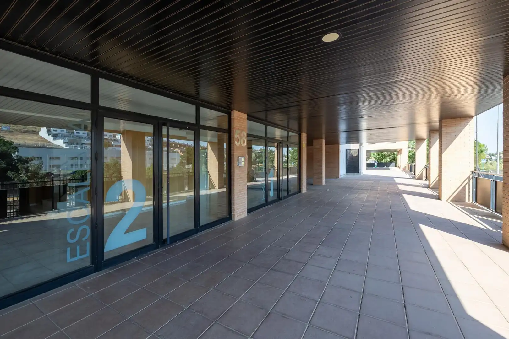 Vista exterior de Piso en venta en Granada con Calefacción, Terraza y Trastero