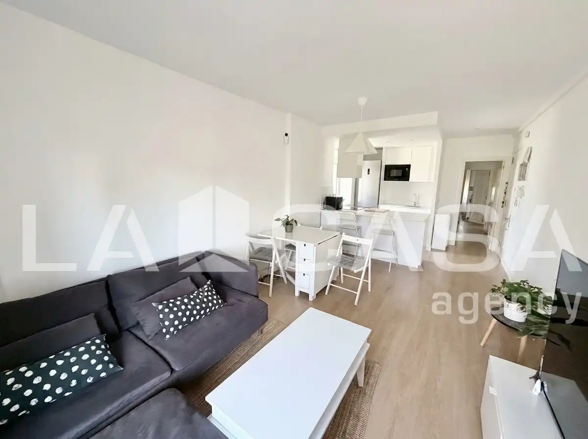 Living room of Flat for sale in Barcelona  with Balcony