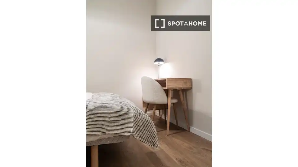 Flat with terrace to rent in Eixample, imagen 12