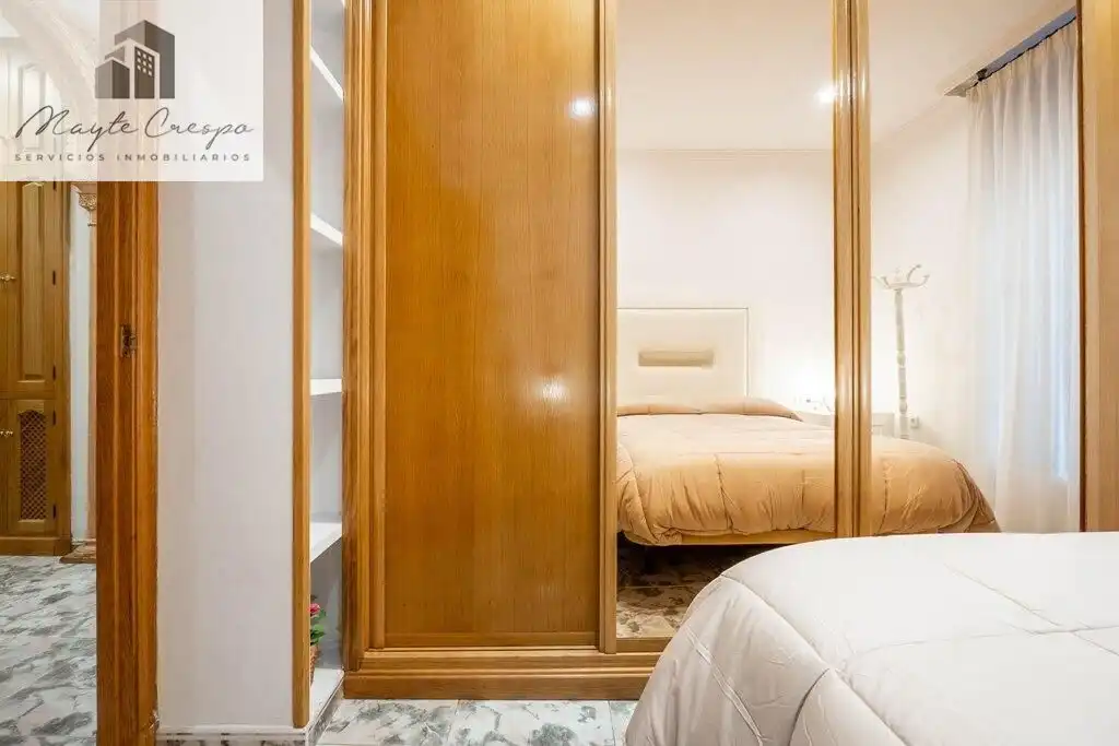 Piso con ascensor en venta en Calle Águila, imagen 9