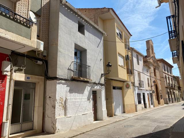 Casa-chalet en Venta en Tobarra