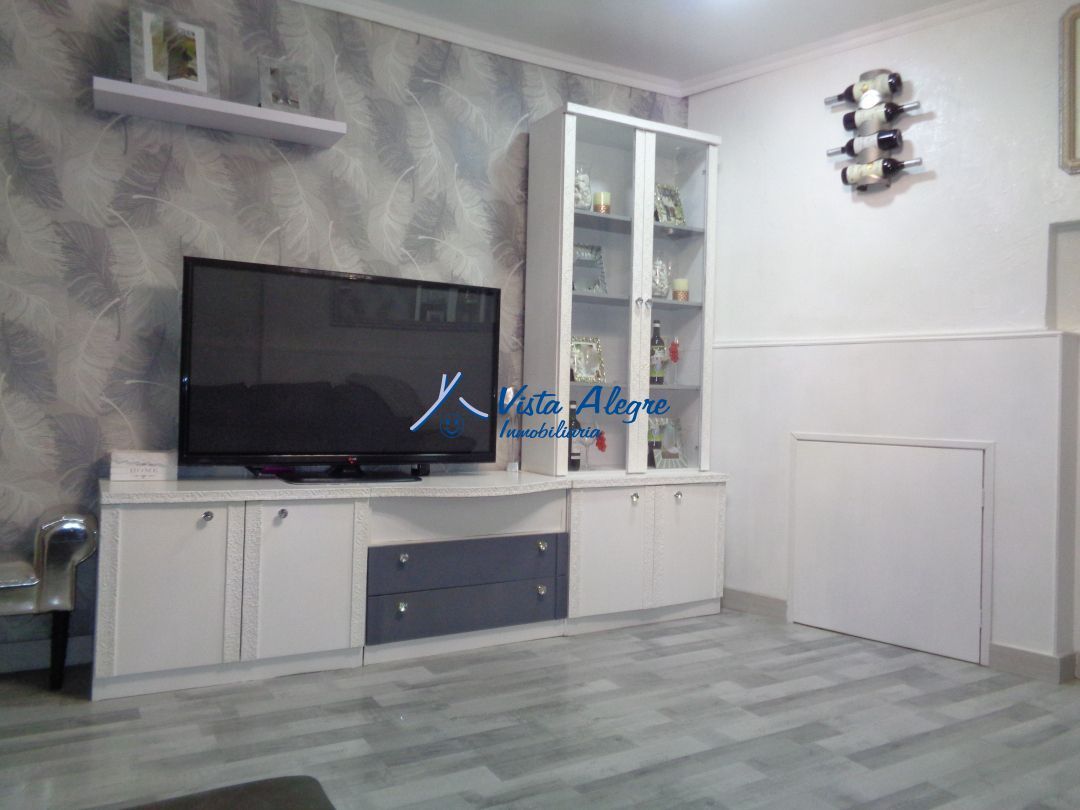 Sala de estar de Apartamento en venta en Haro con Calefacción