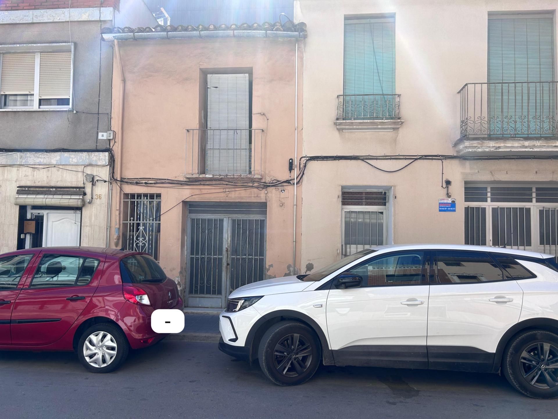 Vista exterior de Casa adosada en venda en Alzira