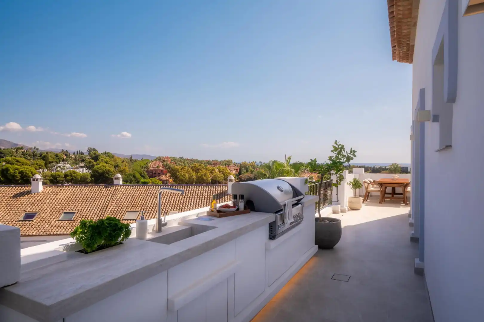 Àtic amb piscina en venda a Nueva Andalucía, imagen 5