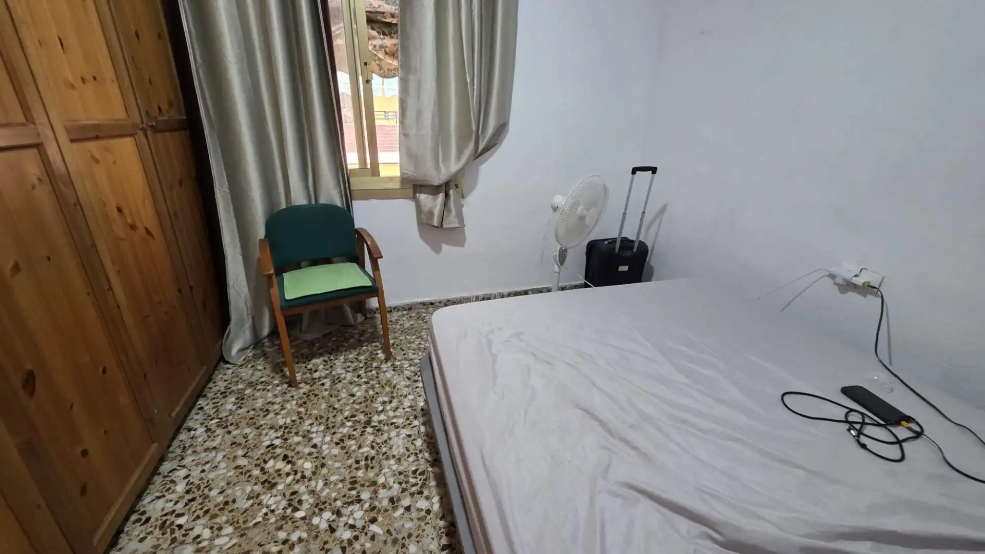 Apartament de lloguer a Calle SIERRA AITANA, Virgen del Remedio - Parque Lo Morant