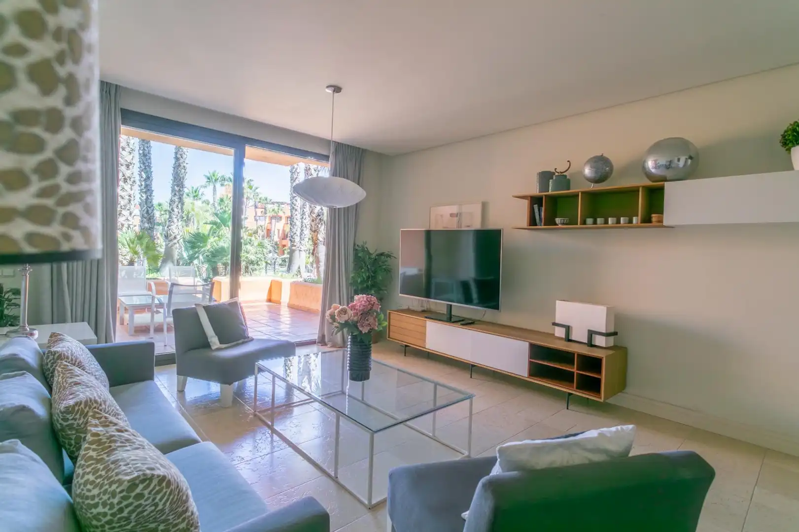 Sala de estar de Apartamento en venta en Chiclana de la Frontera con Jardín privado y Piscina comunitaria