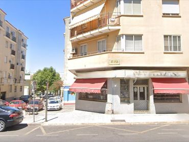 Local comercial en venda a San Roque - Ronda Norte