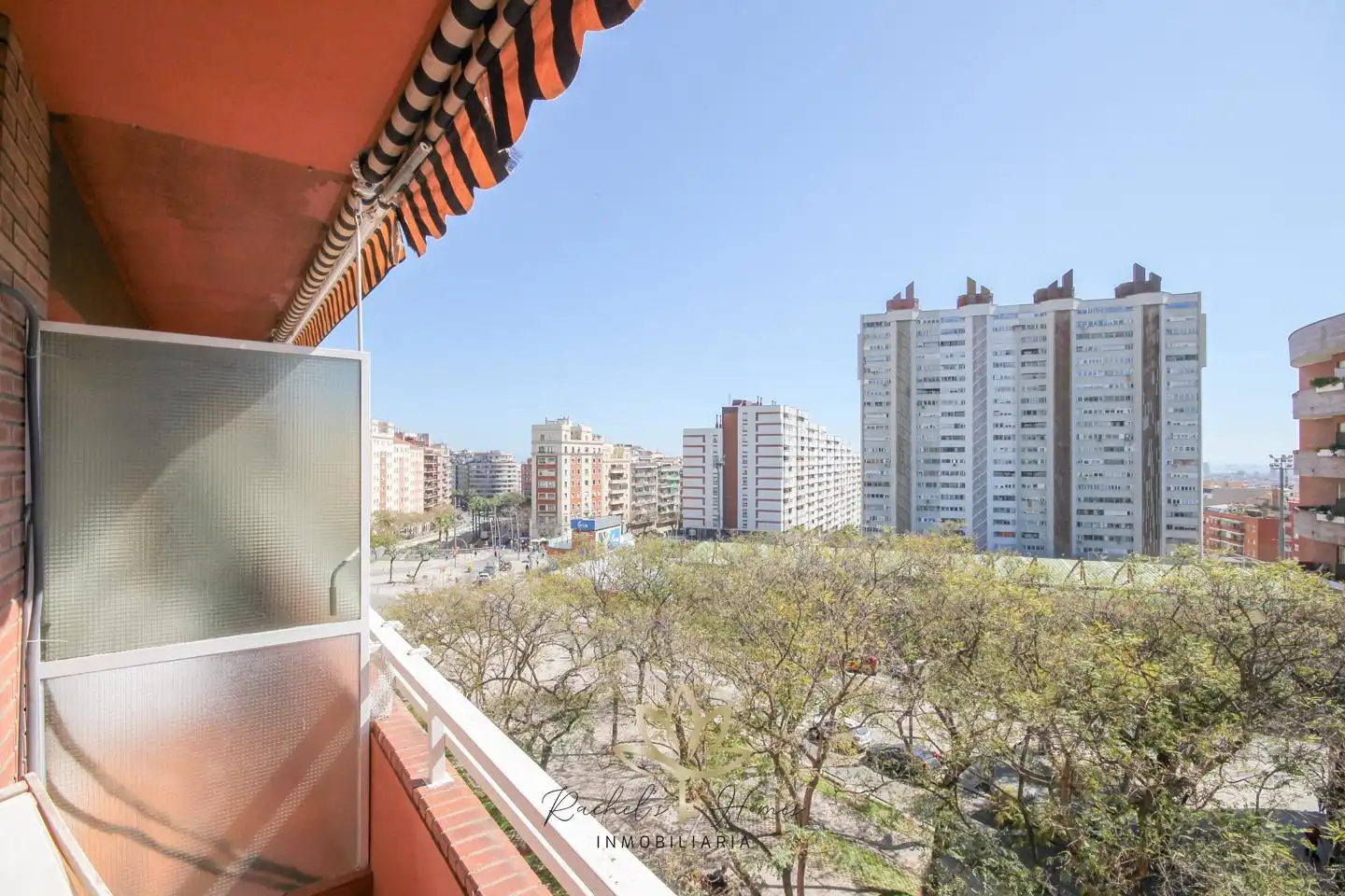 Penthouse with terrace for sale in Ronda del Guinardó, imagen 5