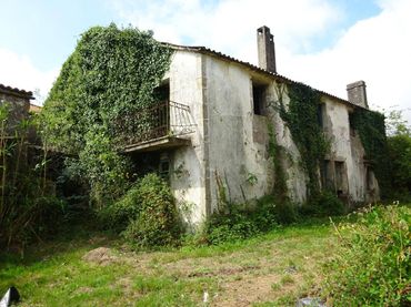 House for sale in Brión