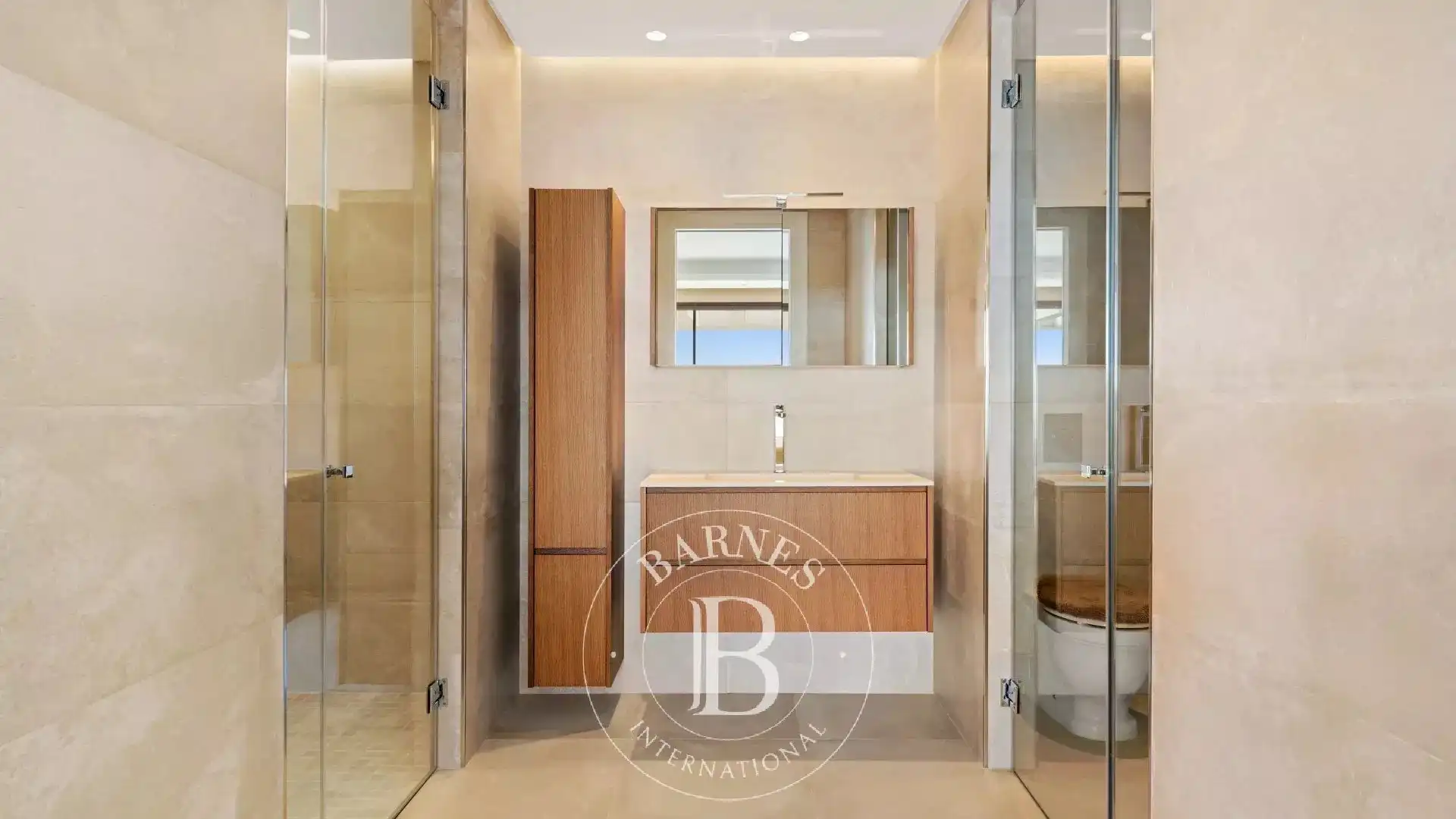 Baño de Casa o chalet en venta en Benahavís con Aire acondicionado, Calefacción y Terraza