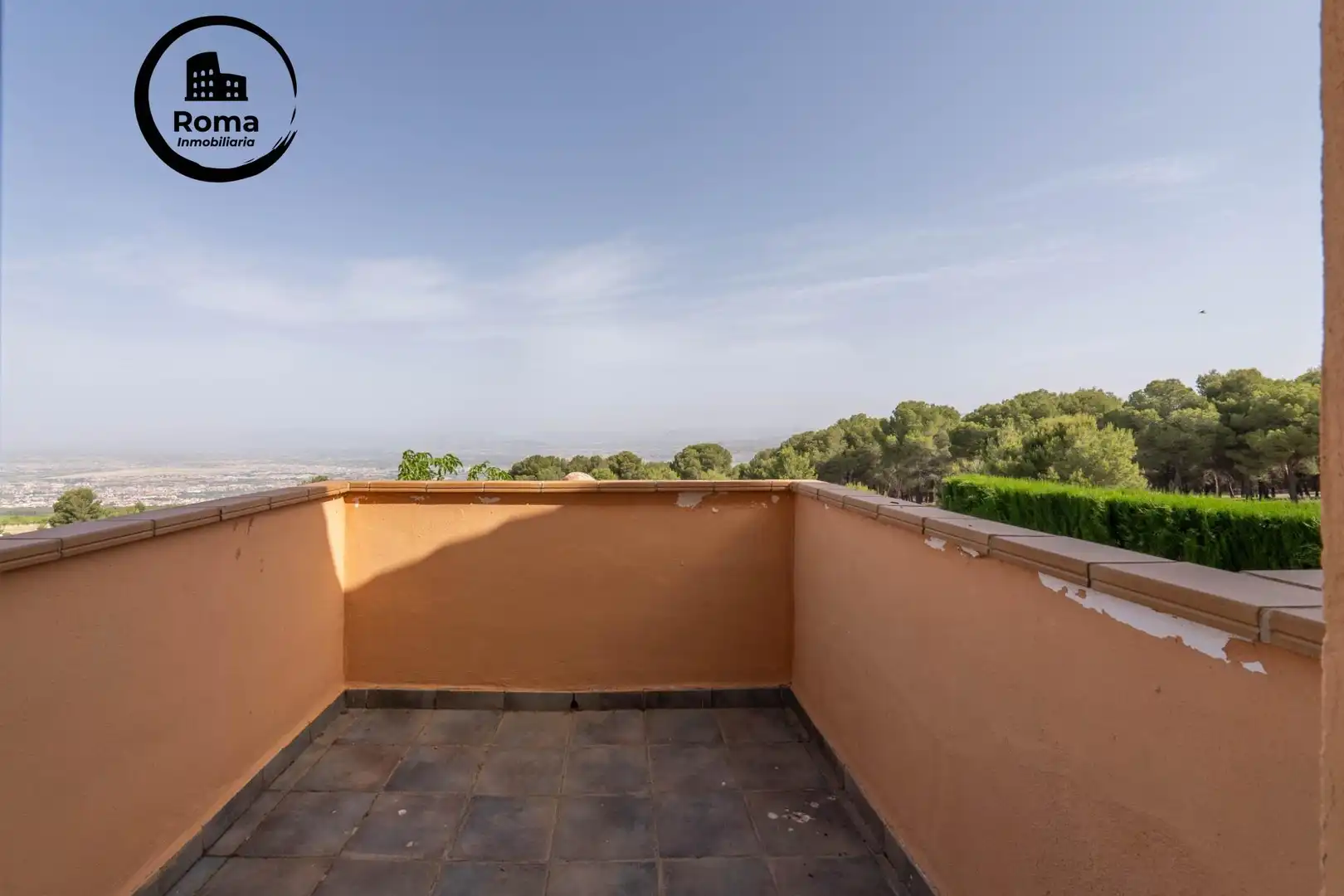 Terrassa de Casa o xalet en venda en La Zubia amb Aire condicionat, Calefacció i Jardí privat