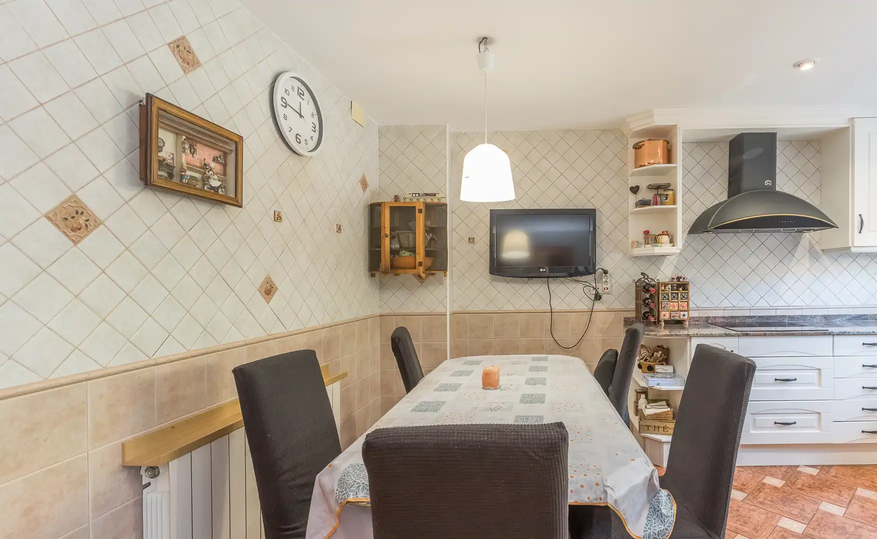 Comedor de Casa o chalet en venta en Gavà con Calefacción, Piscina y Horno
