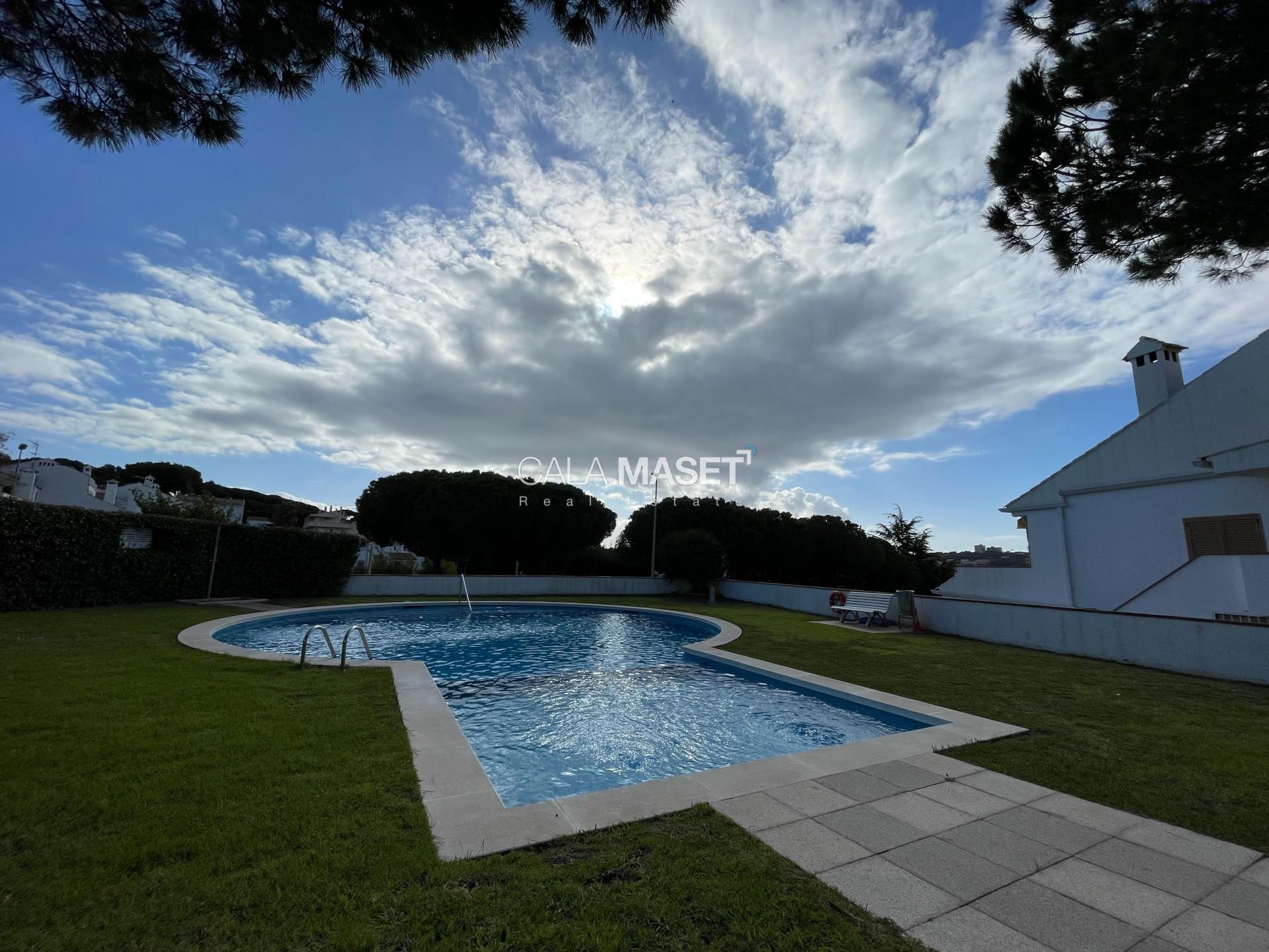 Swimming pool of Flat for sale in Castell-Platja d'Aro  with Heating and Private garden