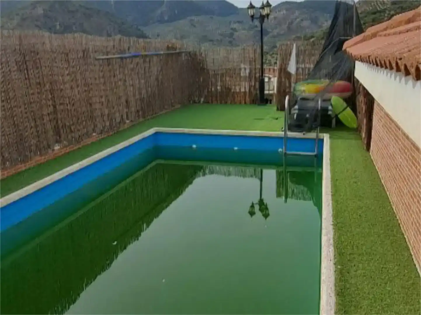 Piscina de Pis en venda en Cárcheles amb Aire condicionat, Jardí privat i Traster
