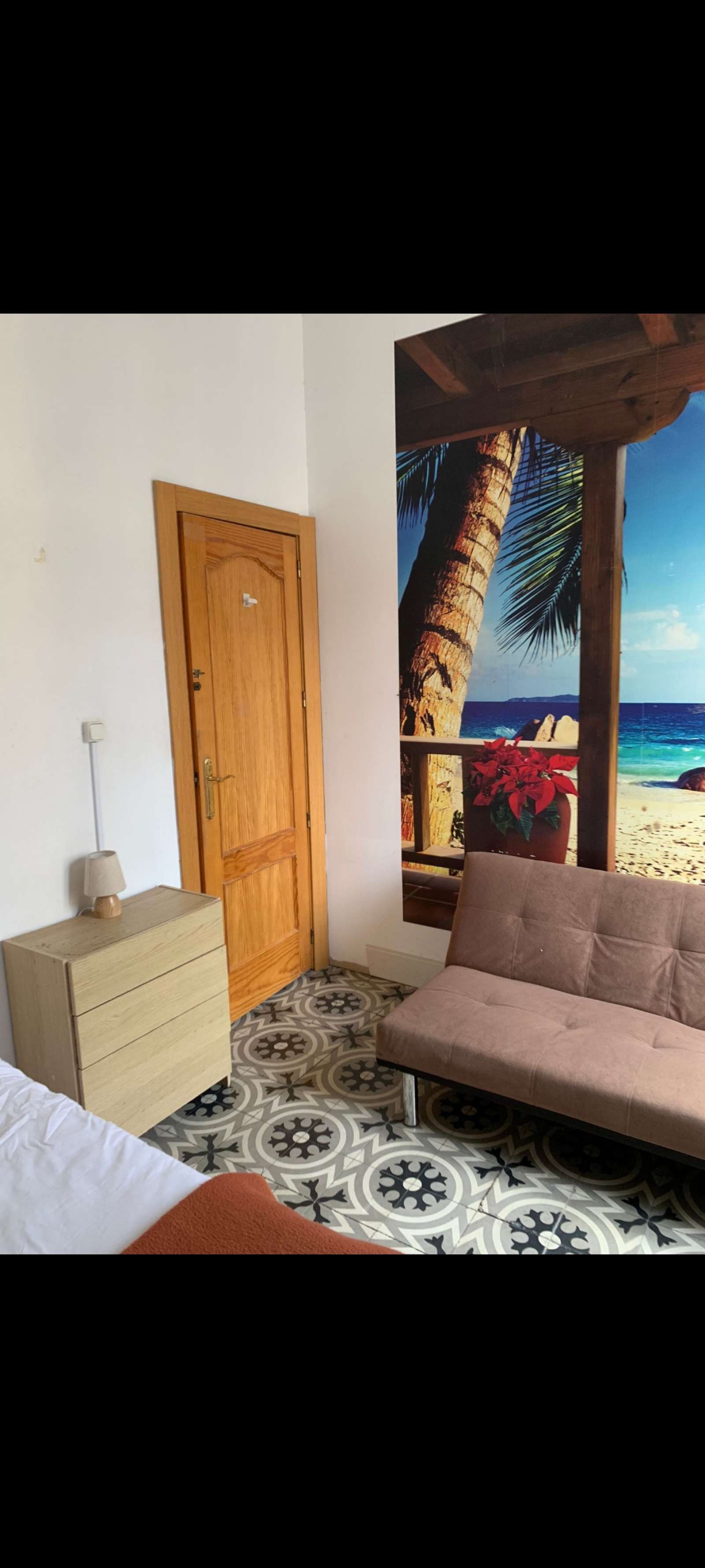 Bedroom of Flat to share in  Granada Capital  with Air Conditioner, Heating and Terrace