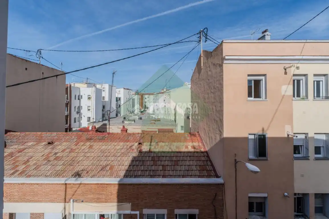 Vista exterior de Piso en venta en Madrid