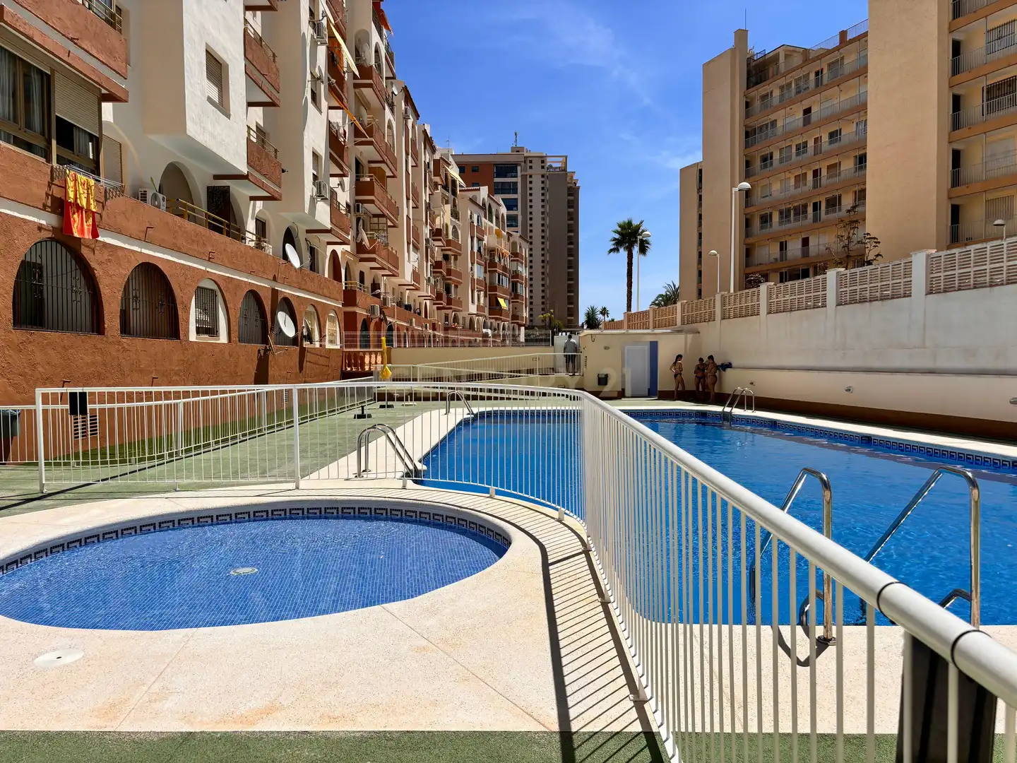 Piscina de Apartament de lloguer en Calpe / Calp amb Aire condicionat, Rentadora i Microones