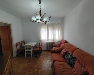 Living room of Flat for sale in Segovia Capital  with Heating, Terrace and Storage room