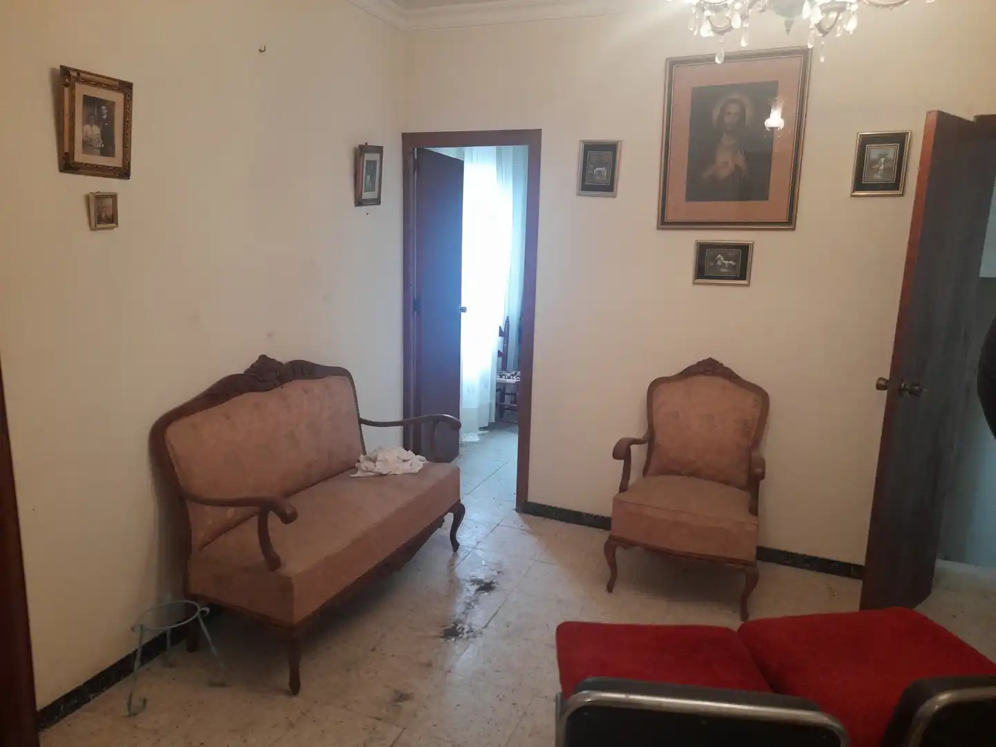 Sala d'estar de Casa o xalet en venda en La Algaba amb Calefacció, Moblat i Rentadora