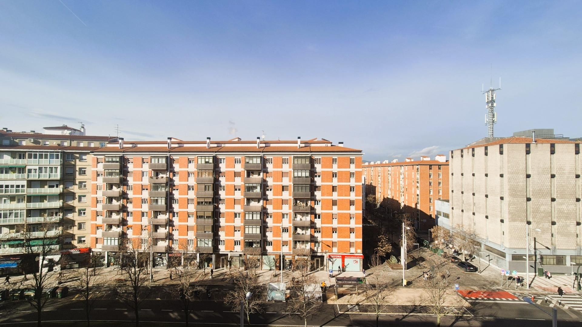 Exterior view of Flat for sale in  Pamplona / Iruña  with Heating, Terrace and Balcony