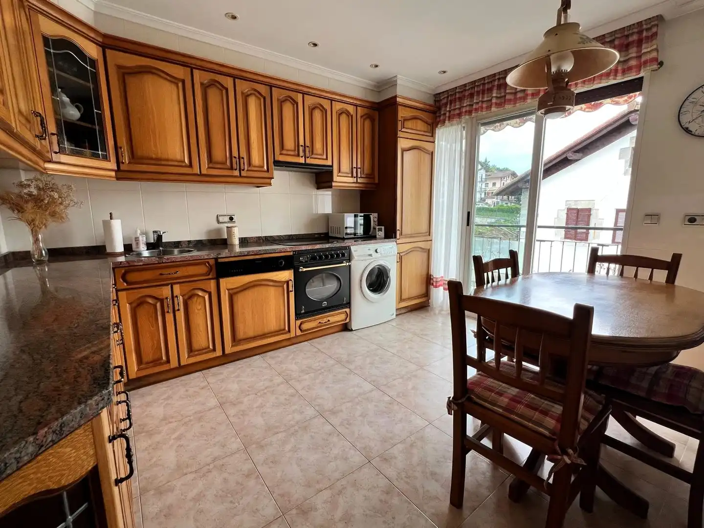 Kitchen of Flat for sale in Andoain  with Air Conditioner, Heating and Parquet flooring