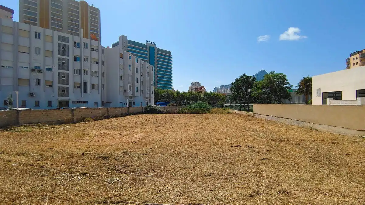 Terrenys i solars en venda a Zona Pueblo, imagen 6