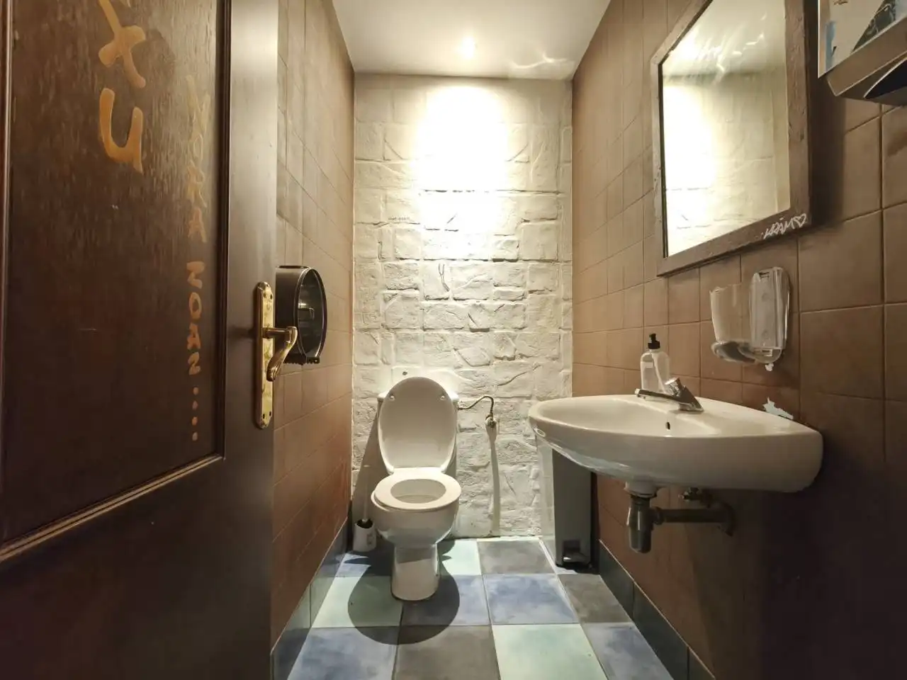 Badezimmer von Geschaftsraum zum Verkauf in Bilbao 