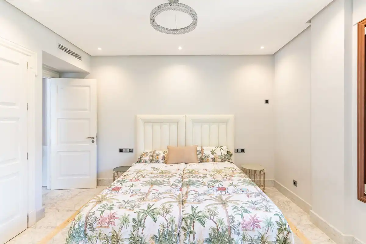 Piso con ascensor en venta en Río Real - Los Monteros, imagen 24