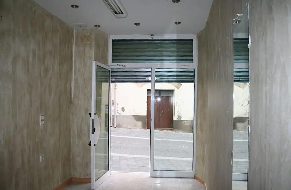 Maison jumelée à vendre à Bassa, imagen 3