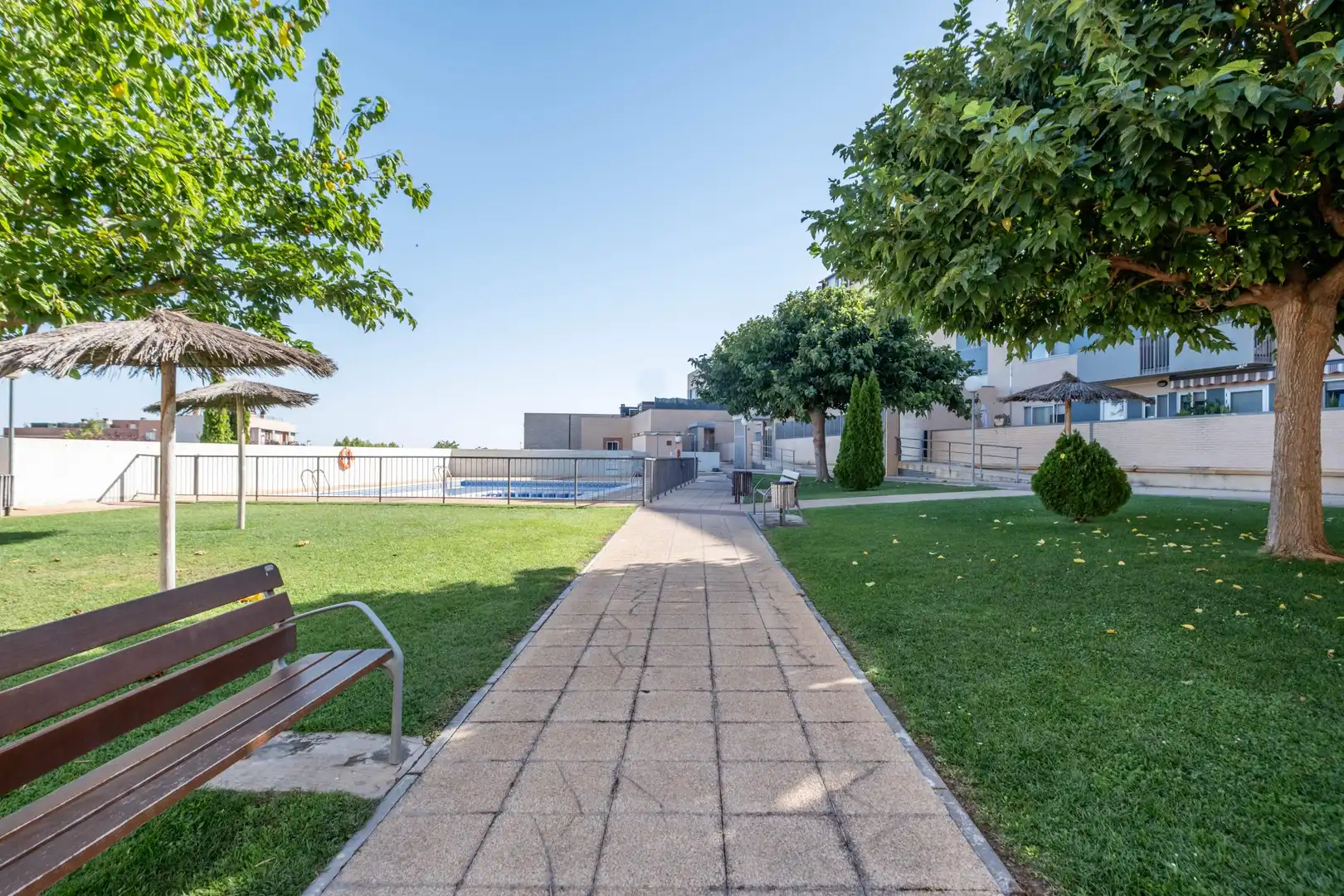 Piso con piscina en venta en Calle de Ramón y Cajal 70, imagen 4