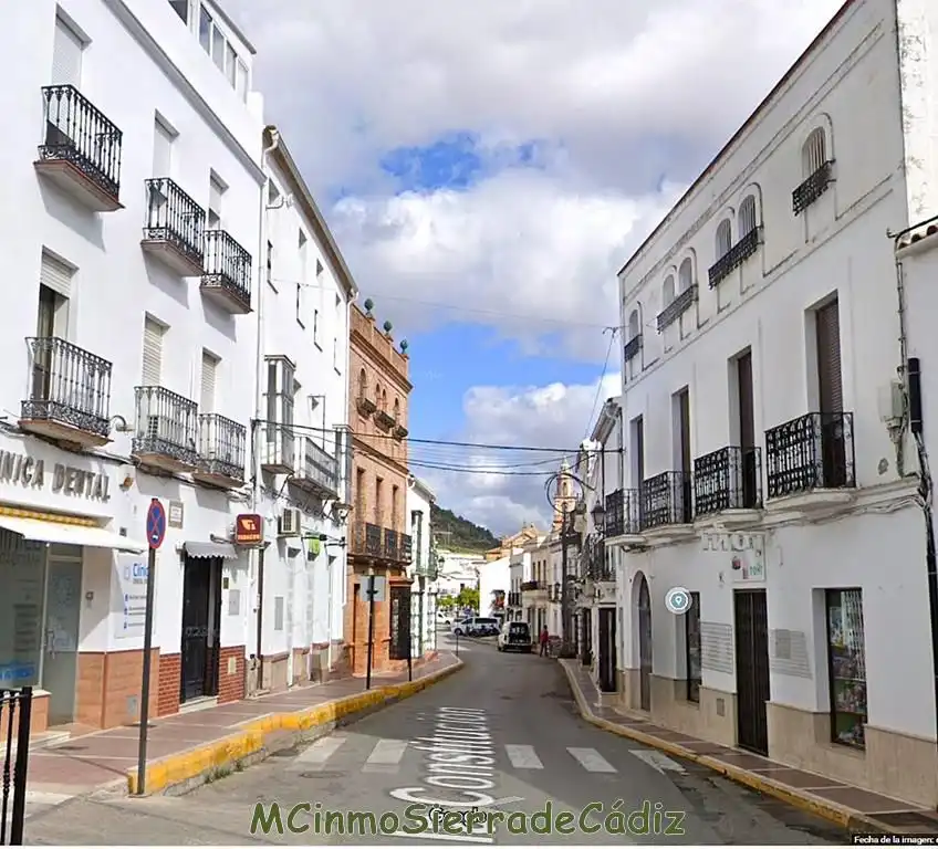 Vista exterior de Piso en venta en Algodonales, Cádiz