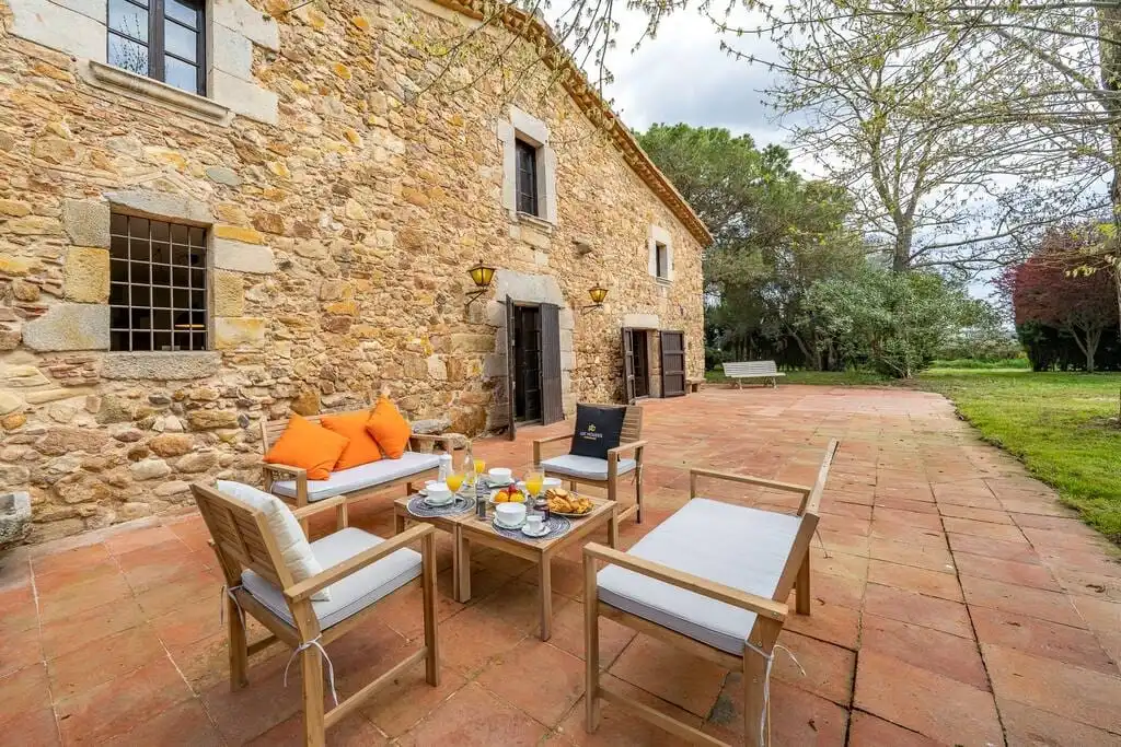 Casa rústica amb piscina en venda a Llagostera, imagen 5