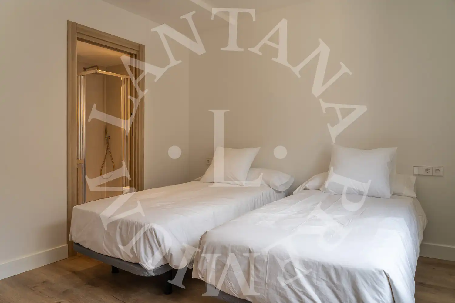Habitación de Casa o chalet en venta en Naut Aran con Calefacción, Parquet y Amueblado
