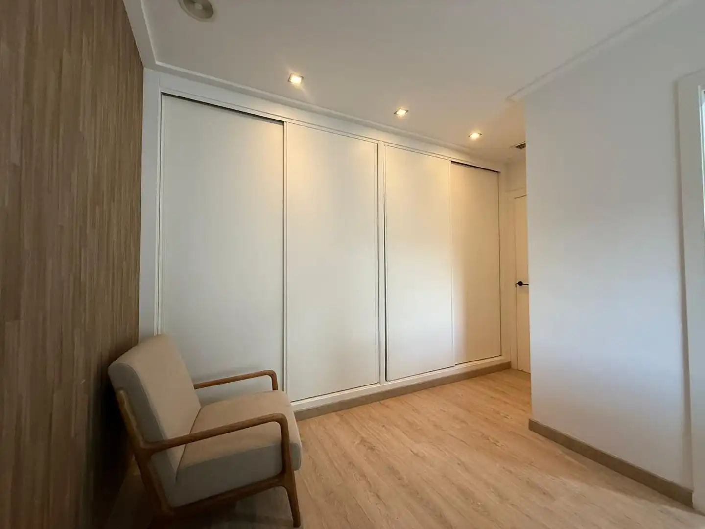 Dormitori de Àtic en venda en Elche / Elx amb Aire condicionat, Parquet i Terrassa
