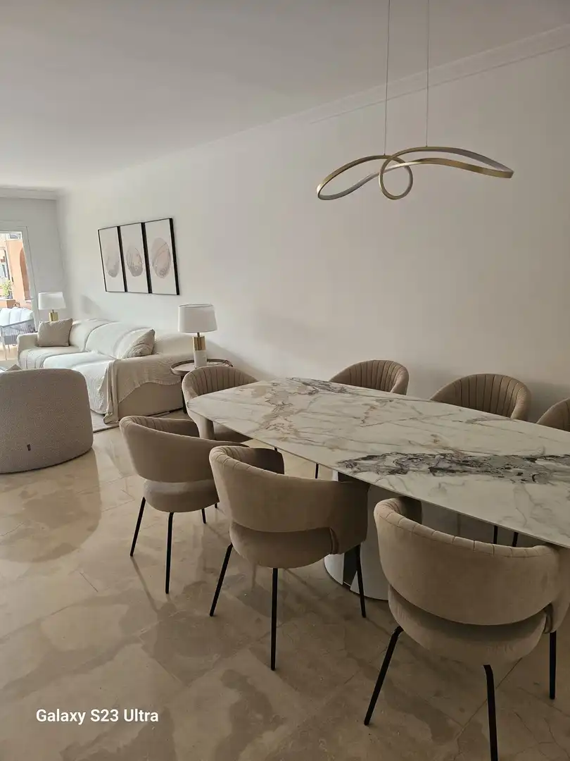 Dining room of Attic for rent in Nueva Andalucía