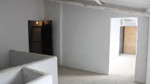 Preciosa casa de 3 plantas en plena plaza del pueblo de Quesada, imatge 4