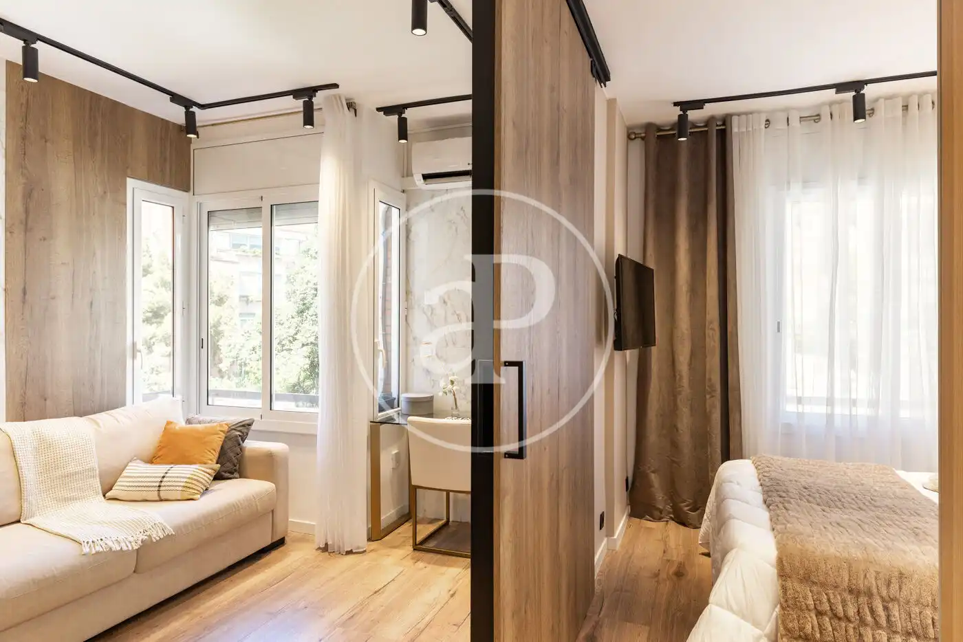 Habitación de Piso en venta en Barcelona con Aire acondicionado, Calefacción y Amueblado