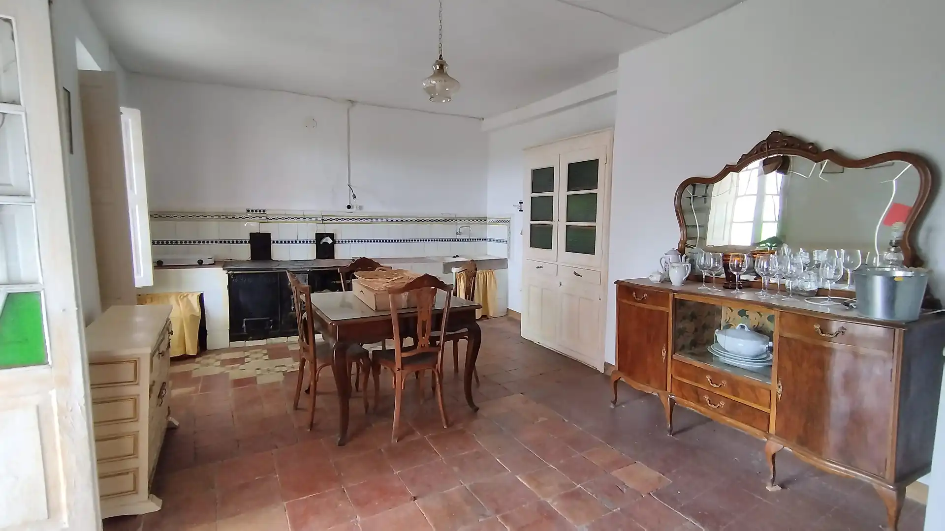 Cocina de Finca rústica en venta en Colungo con Jardín privado, Terraza y Trastero