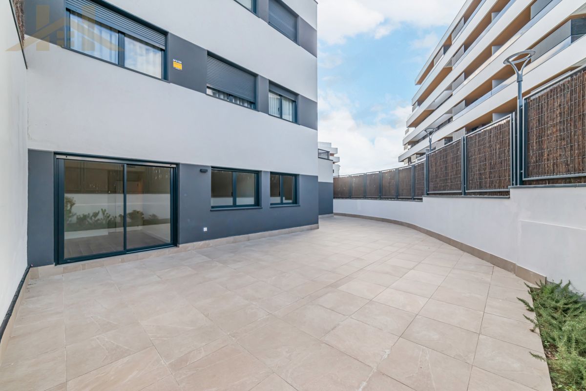 Terrace of Flat for sale in Tres Cantos  with Air Conditioner, Heating and Private garden