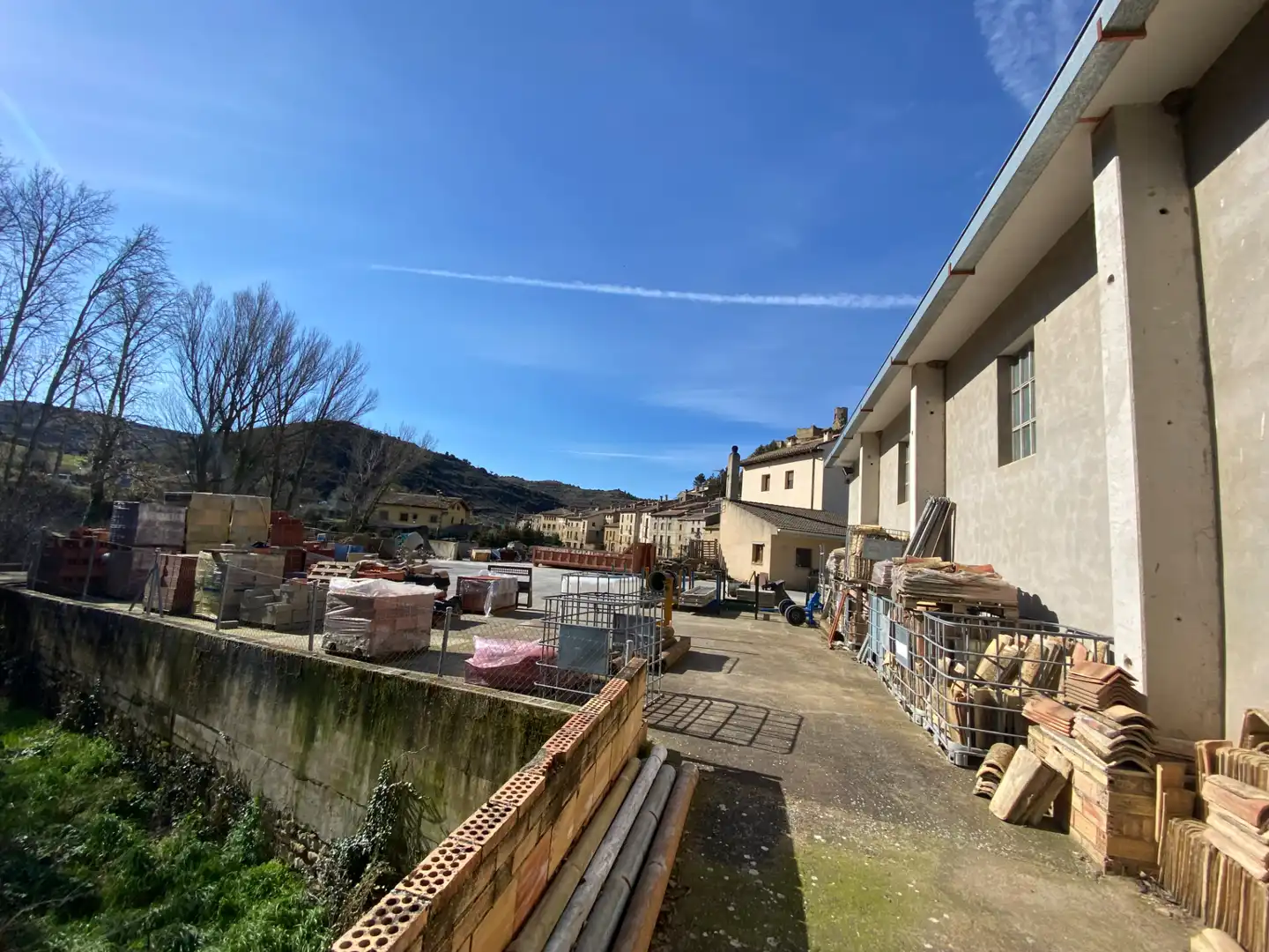 Exterior view of Industrial buildings for sale in Uncastillo