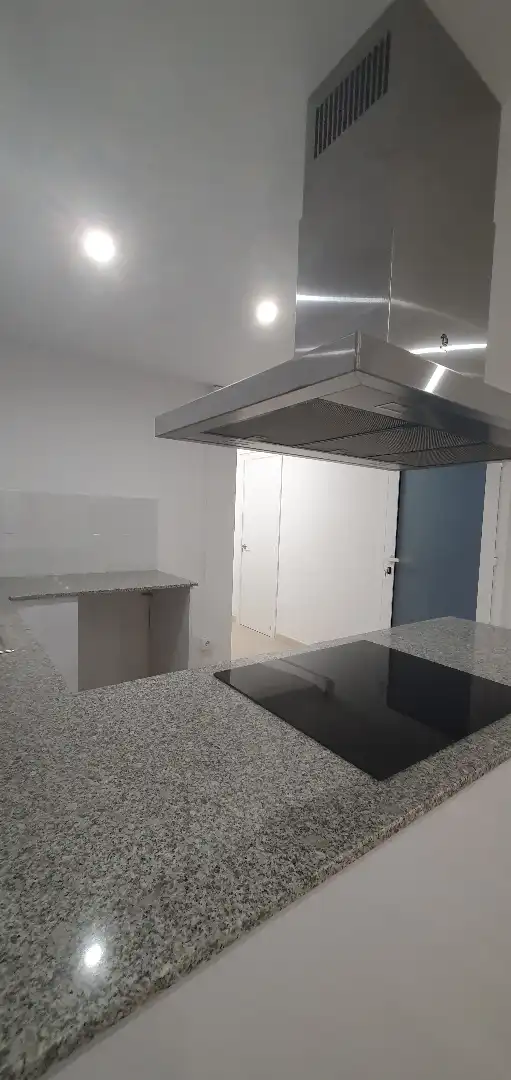 Ground floor for rent in Carrer de Salvà, 39, El Poble Sec - Parc de Montjuïc