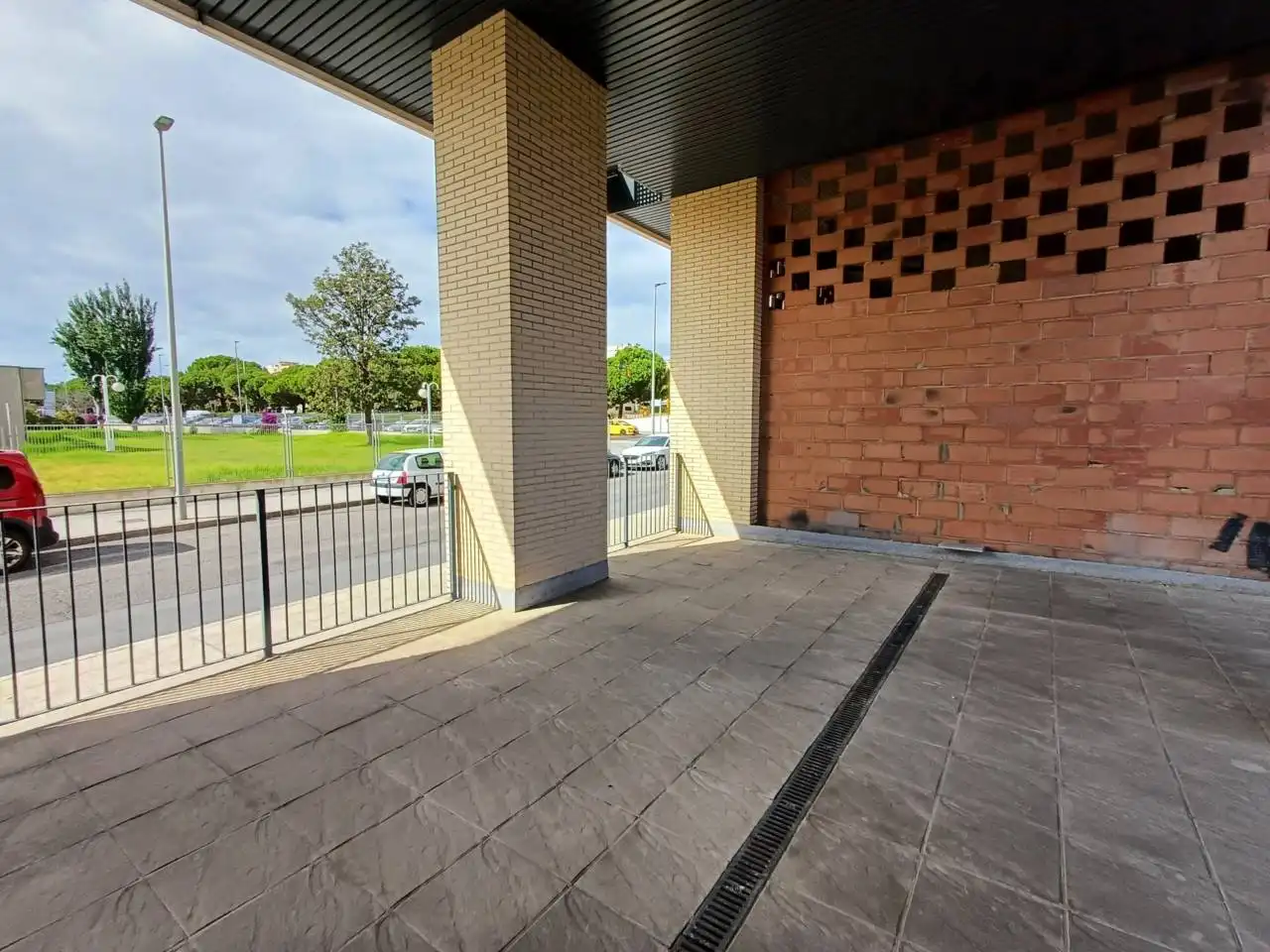 Terrace of Commercial properties for rent in Huelva