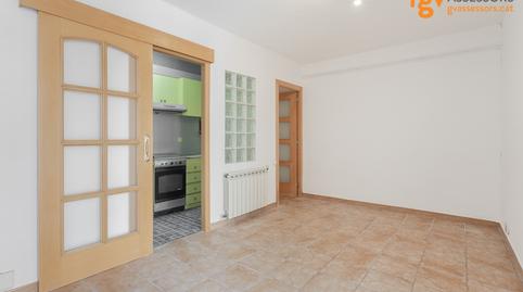 Foto 2 de Piso en venta en Porta,  Barcelona Capital