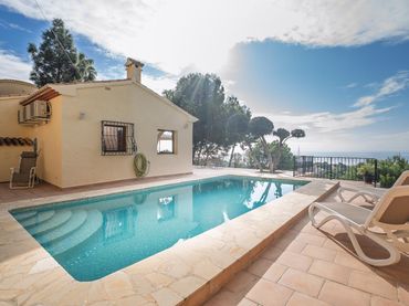 Villa con piscina in vendita a Altea la Vella