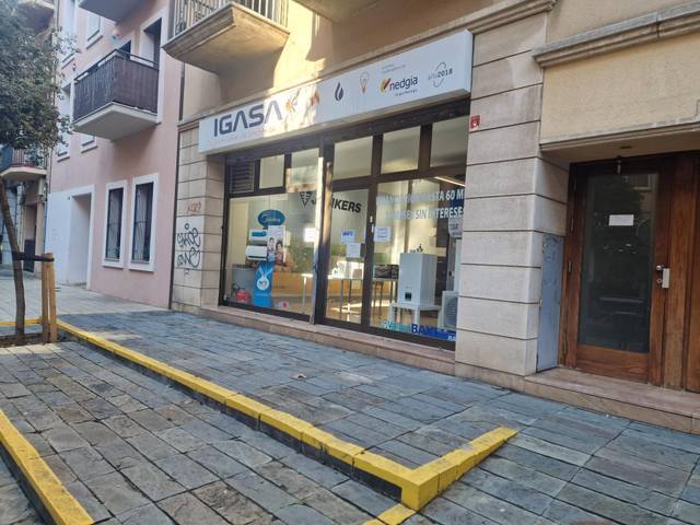 Local comercial en Alquiler en Major, 76 en Centre