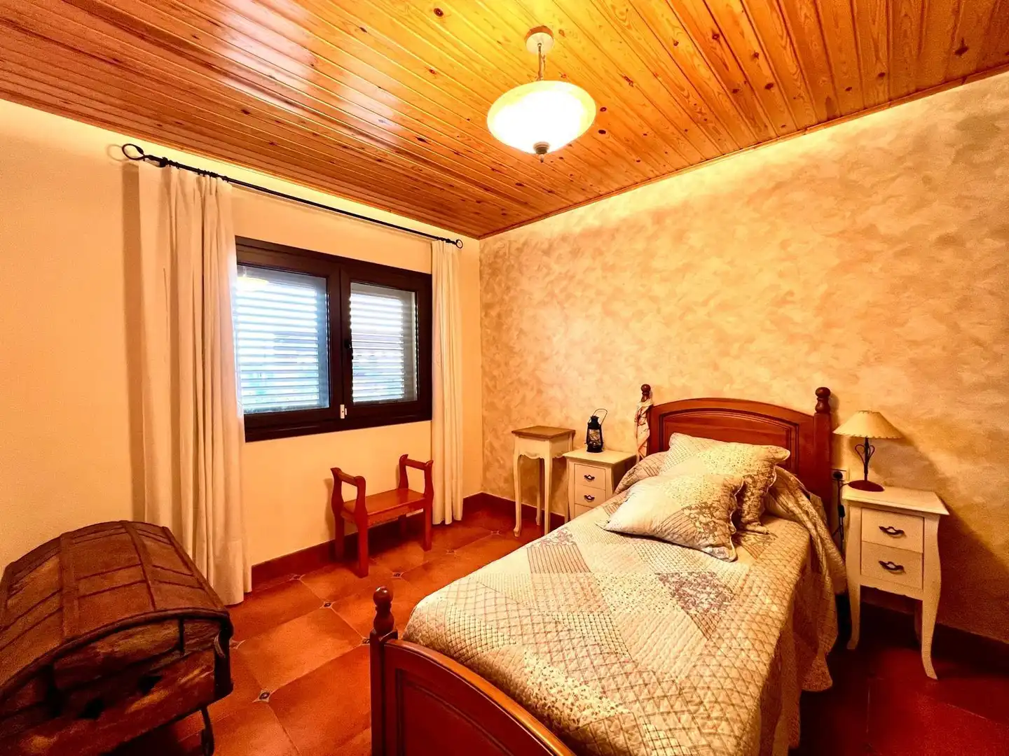 Bedroom of Houses for sale in Deltebre  with Air Conditioner, Heating and Private garden