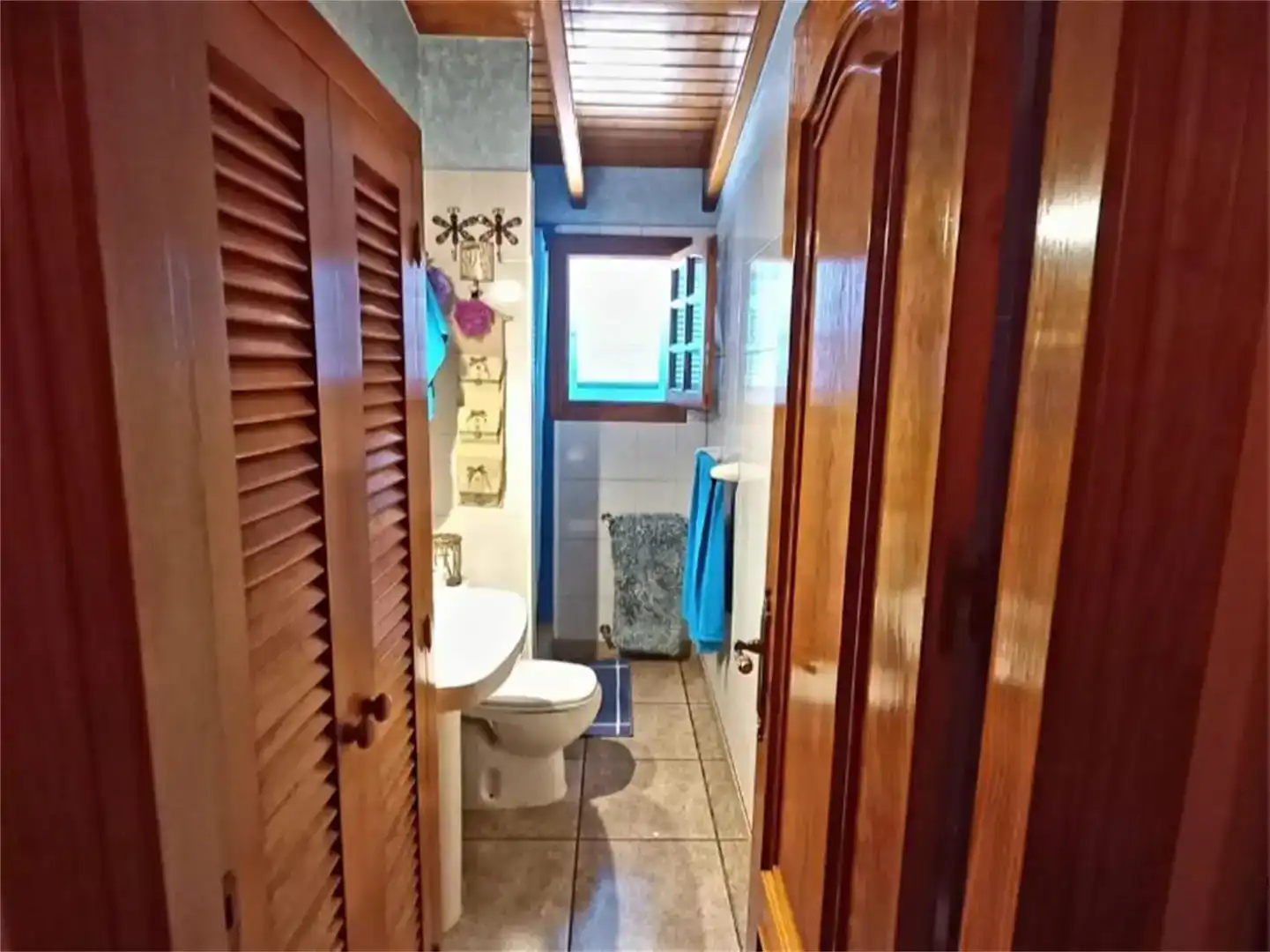 Badezimmer von Country house zum Verkauf in Formentera mit Abstellraum
