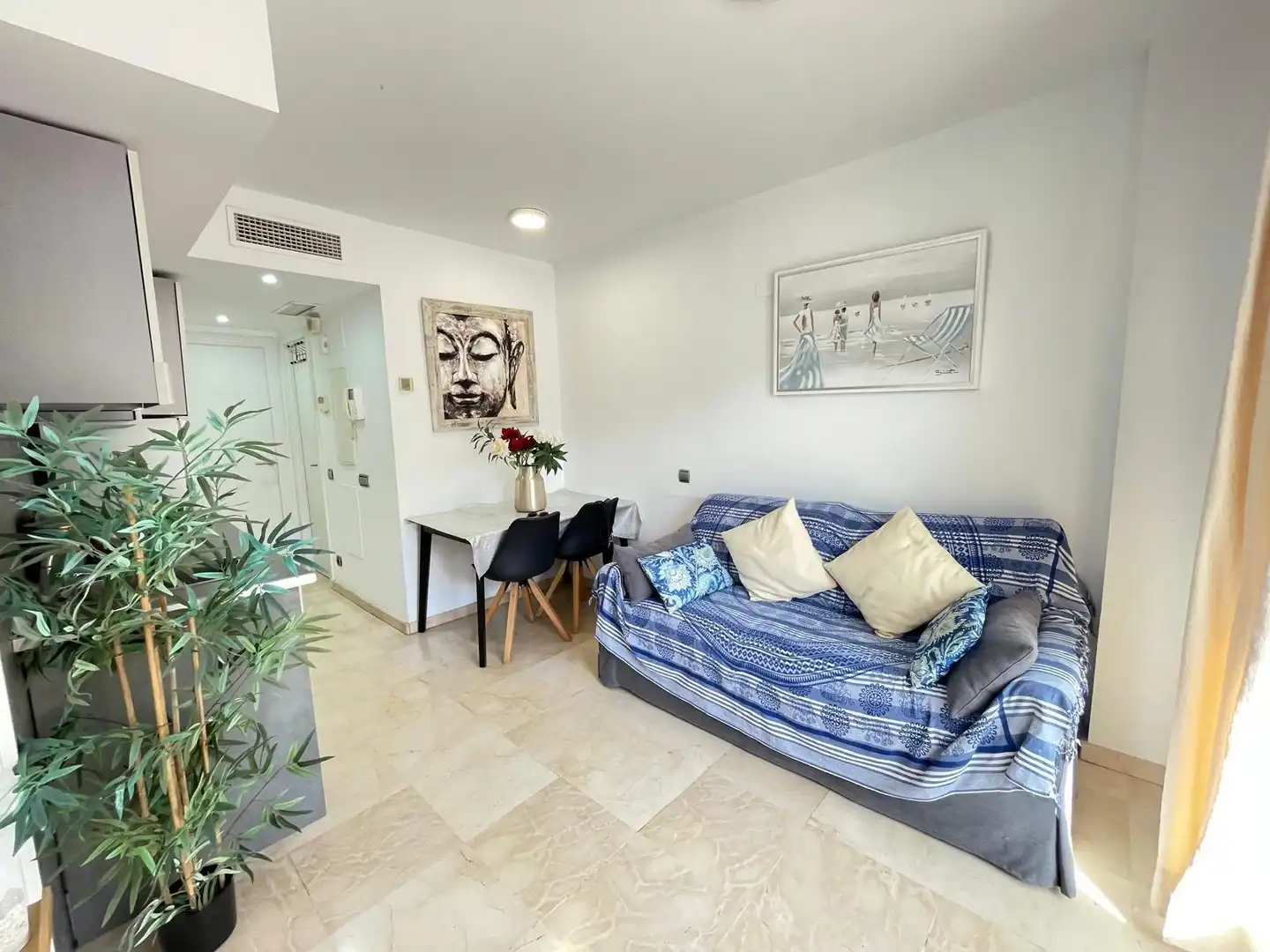 Sala de estar de Apartamento en venta en Benalmádena con Aire acondicionado, Calefacción y Terraza