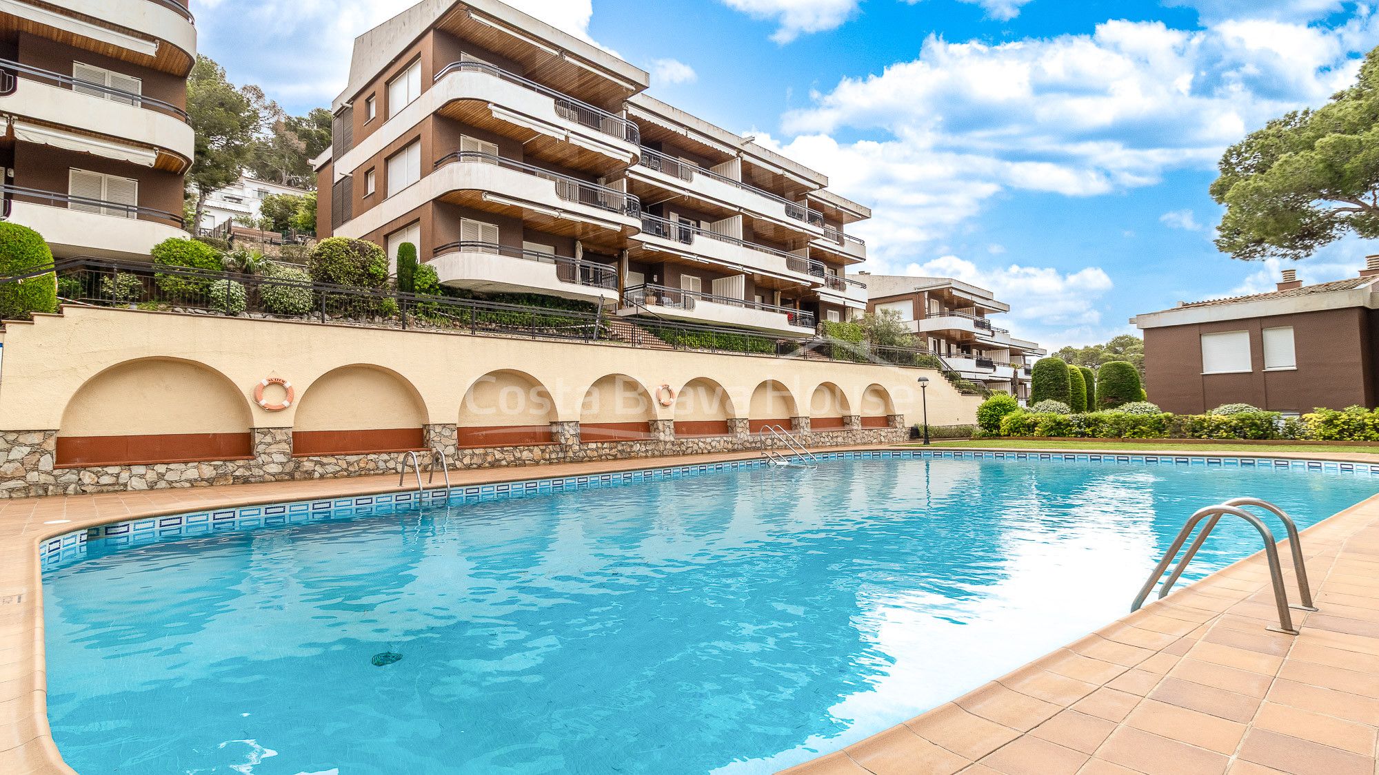 Swimming pool of Apartment for sale in Palafrugell  with Air Conditioner, Heating and Parquet flooring