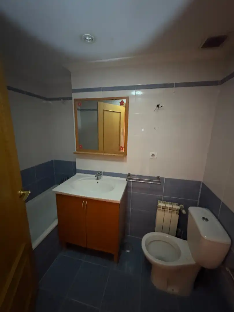 Bany de Pis en venda en Valdemoro amb Aire condicionat, Jardí privat i Parquet